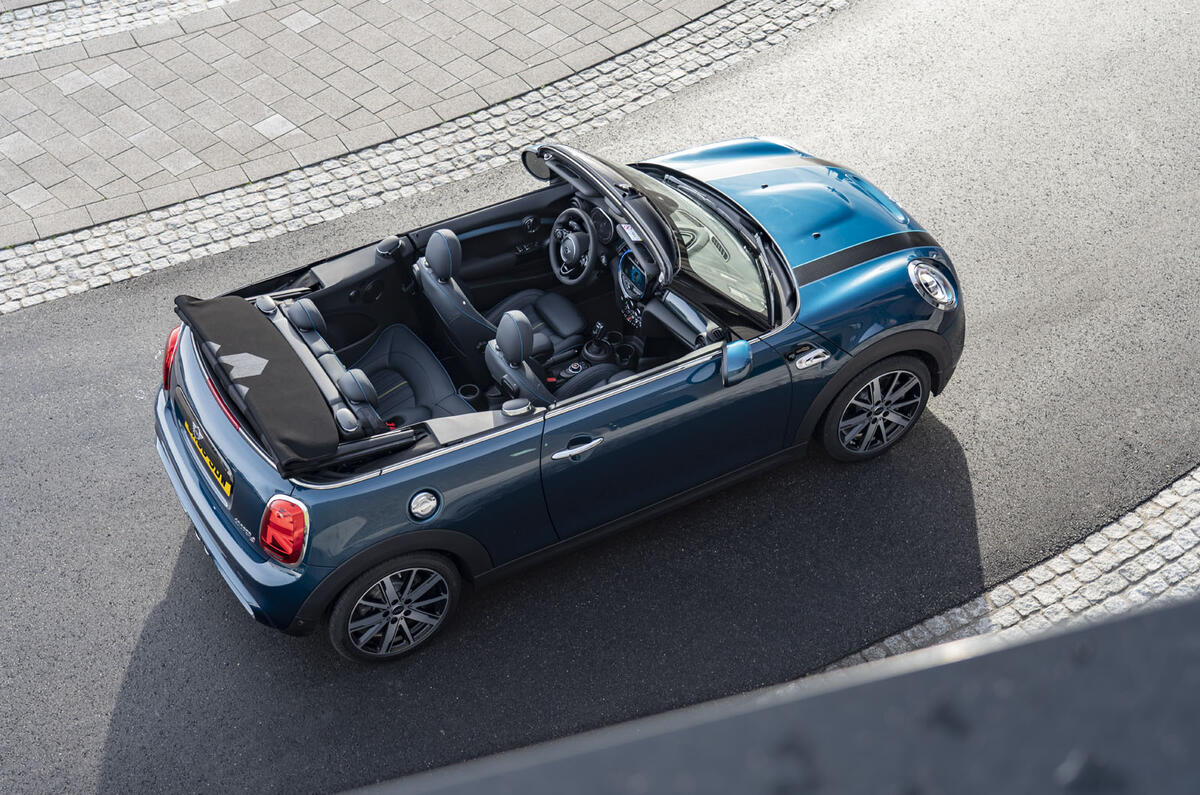 2020 Mini Cooper S Convertible Sidewalk edition