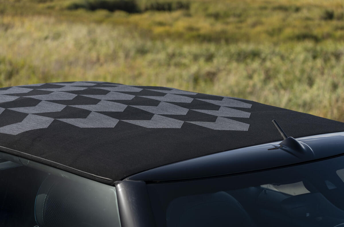 2020 Mini Cooper S Convertible Sidewalk edition