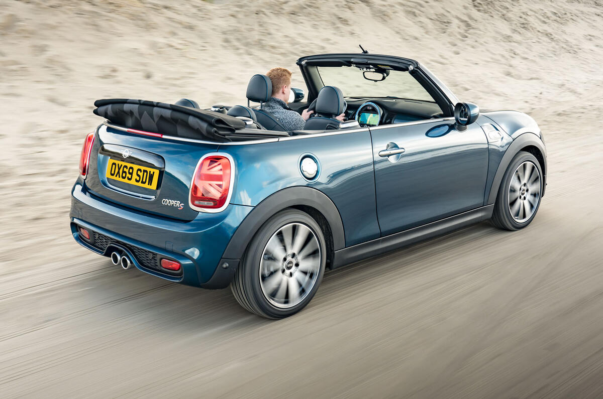 2020 Mini Cooper S Convertible Sidewalk edition