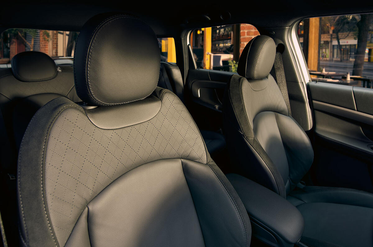 MINI Countryman: Culture adventures MINI Countryman: Culture adventures