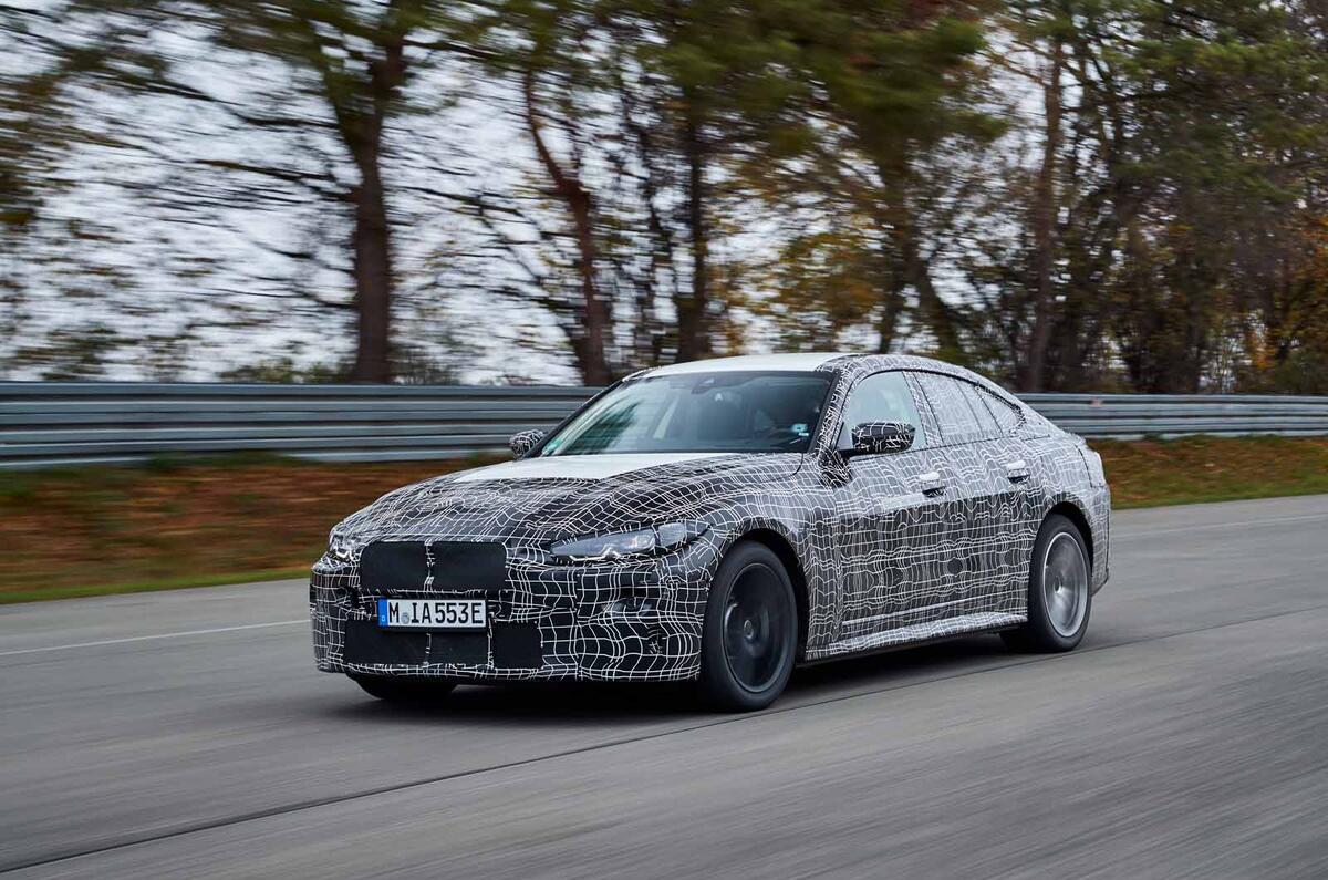 BMW i4 side front  BMW i4 side front