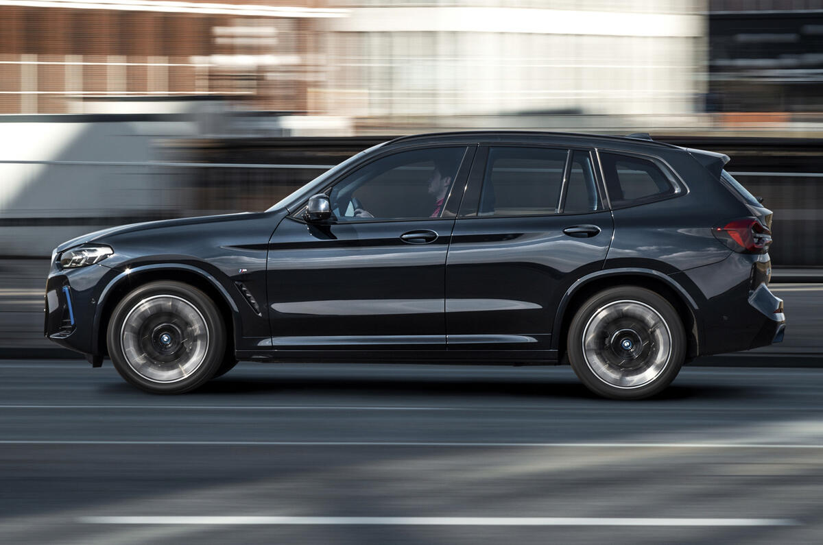 P90432167 highRes P90432167 highRes