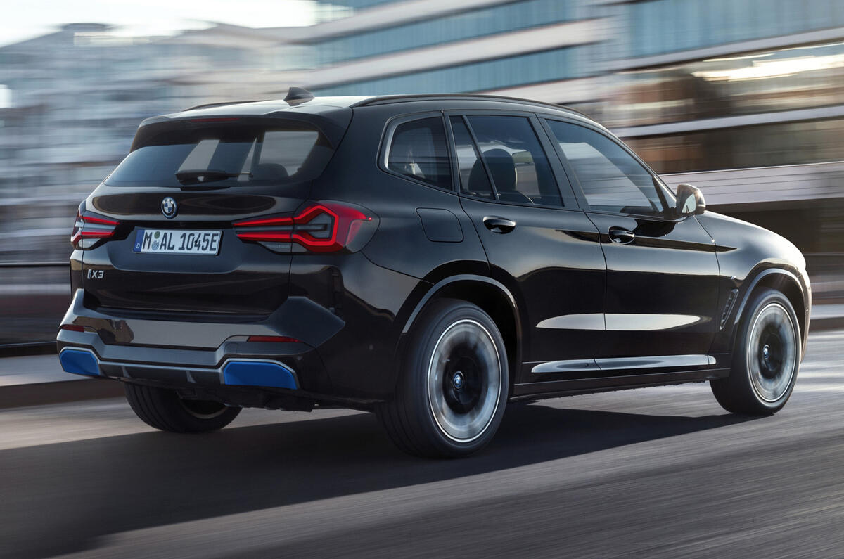 P90432168 highRes P90432168 highRes