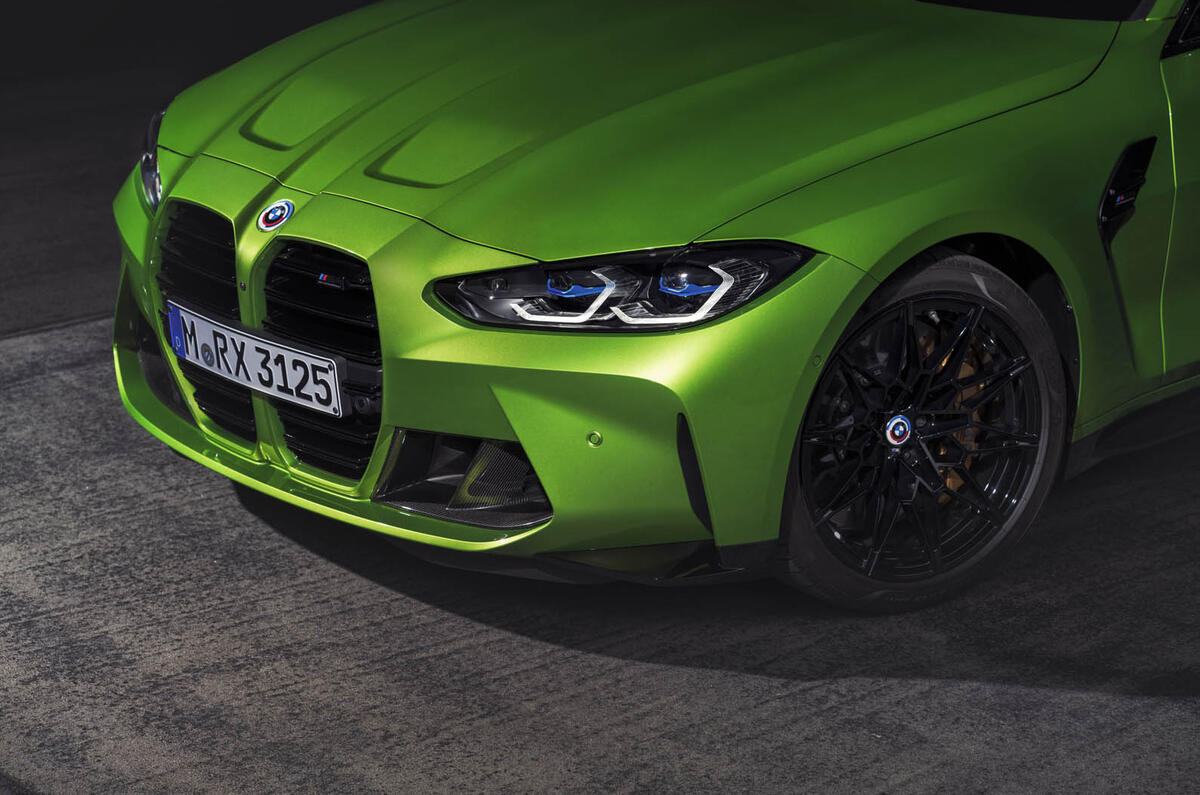 P90445341 highRes bmw m emblem 11 2021