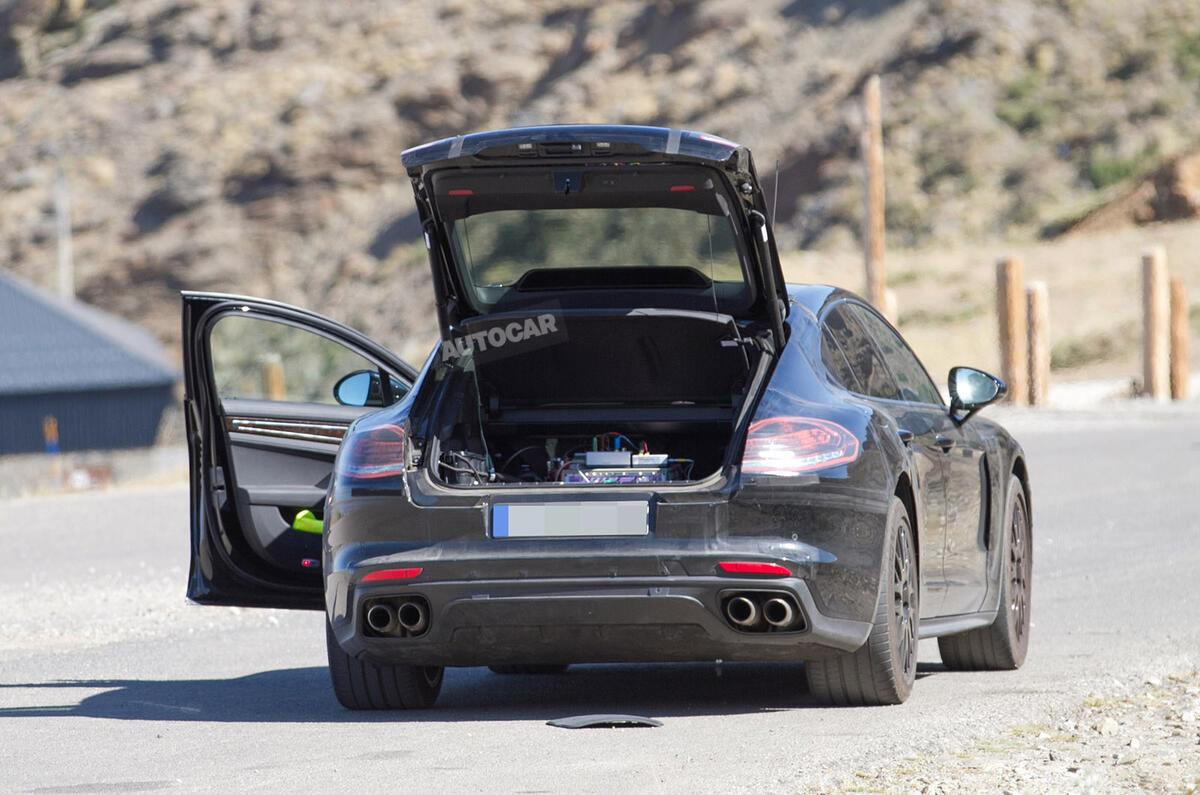 Porsche Panamera spy 2016