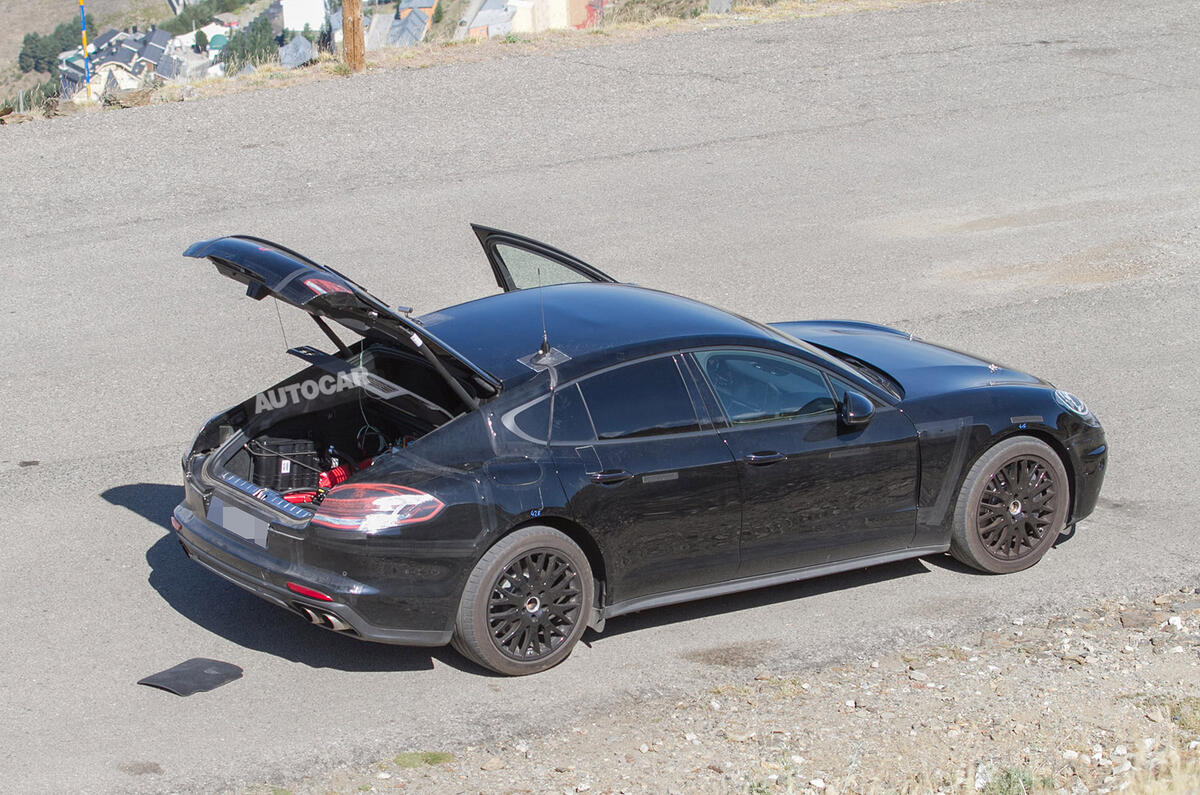 Porsche Panamera spy 2016