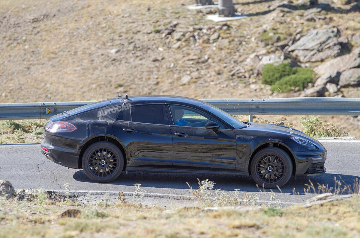 Porsche Panamera spy 2016