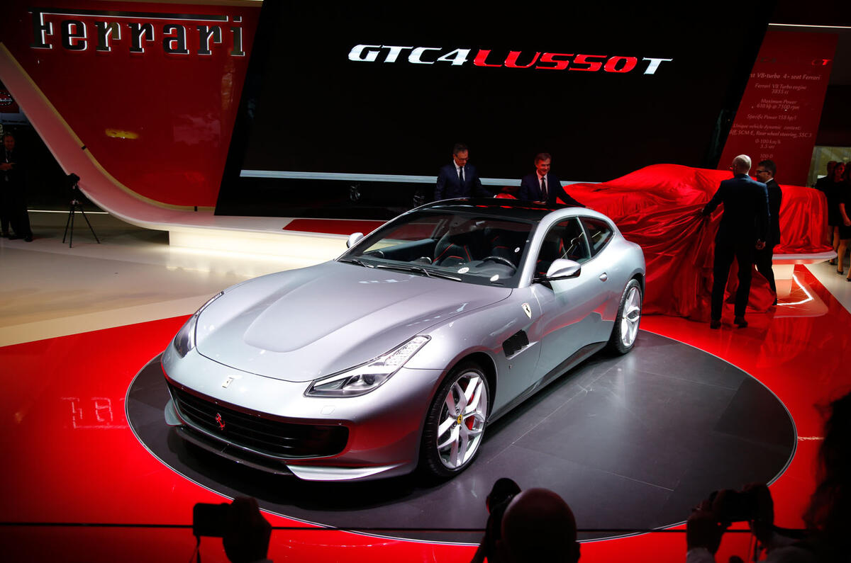 Ferrari GTC4 Lusso T