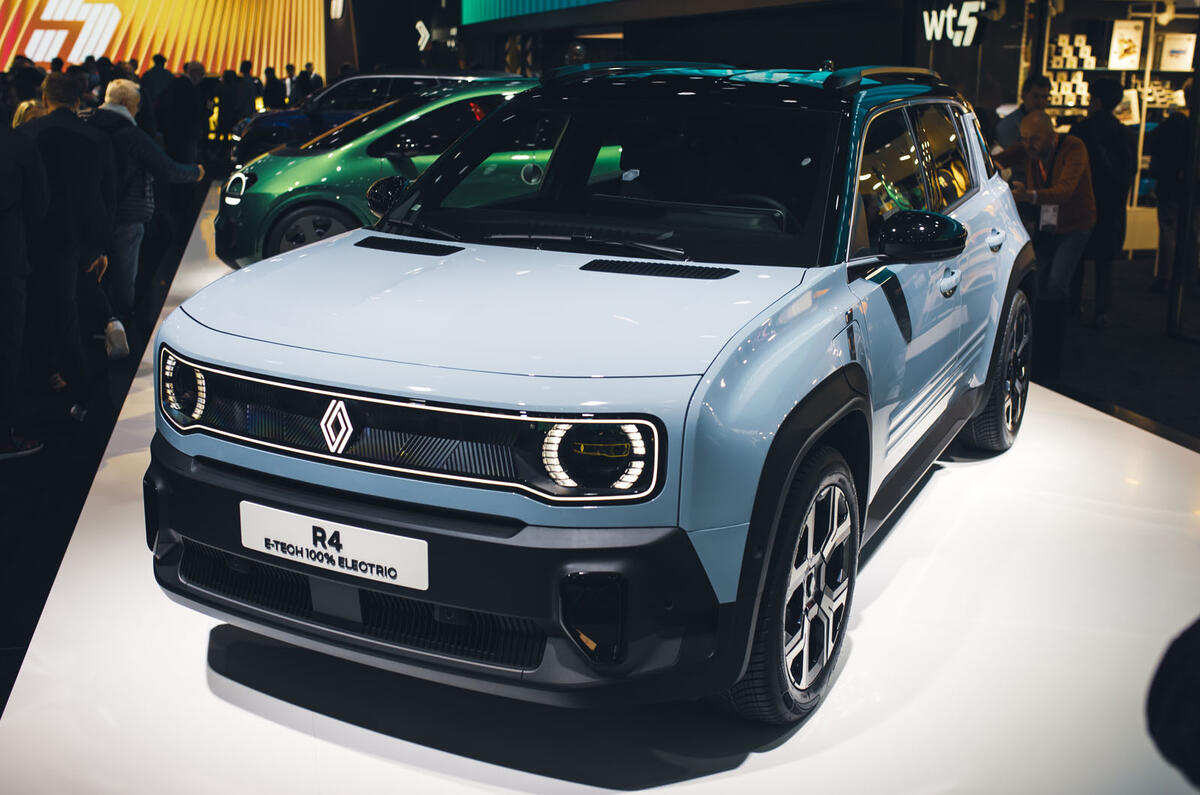 Paris motor show 2024 Renault 4 Paris motor show 2024 Renault 4