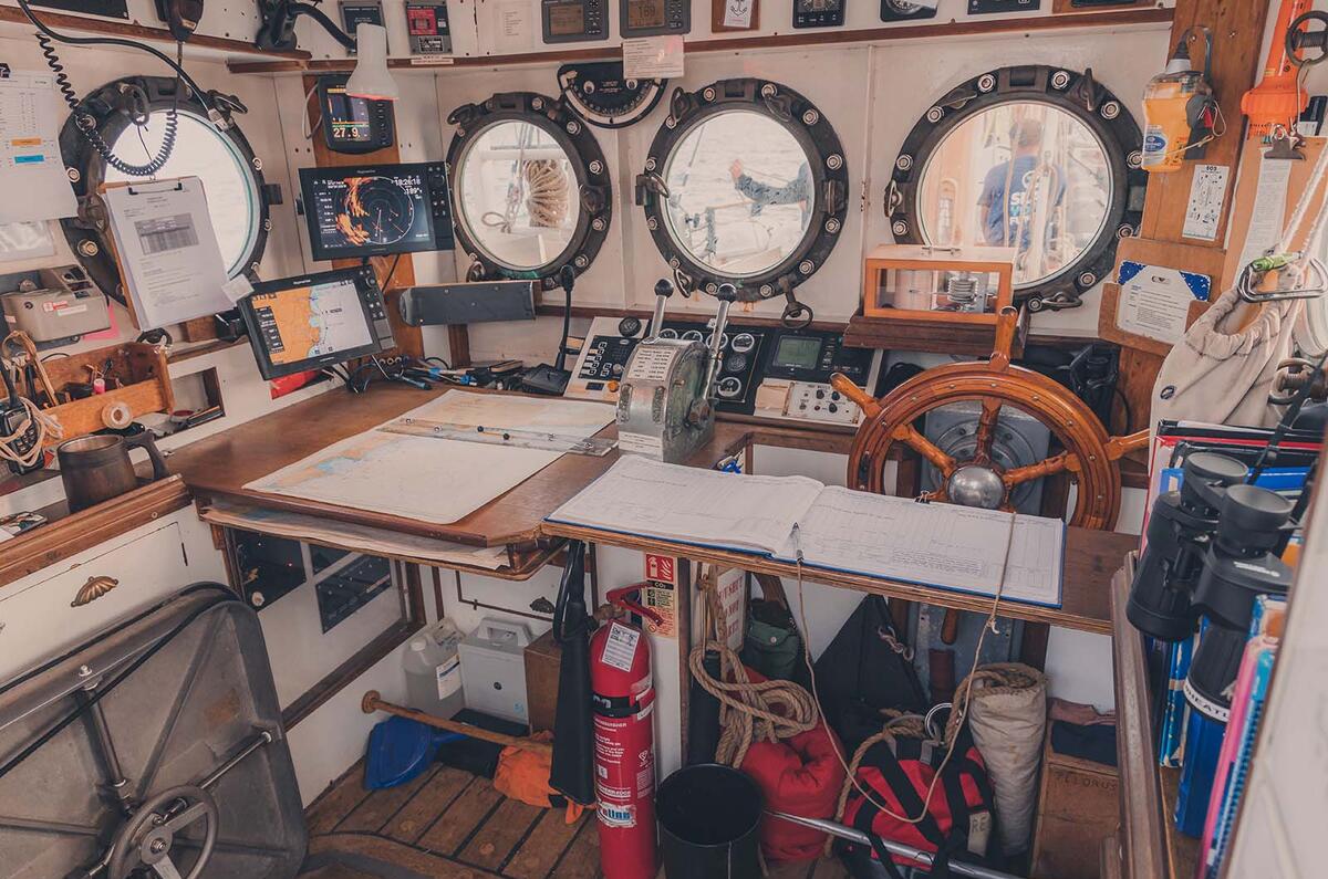 Pelican of London steering wheel