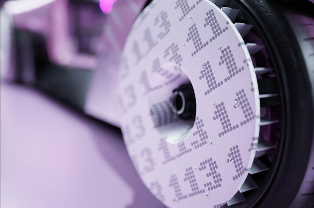 Peugeot 504 Break 113 pikes peak wheel cover Peugeot 504 Break 113 pikes peak wheel cover