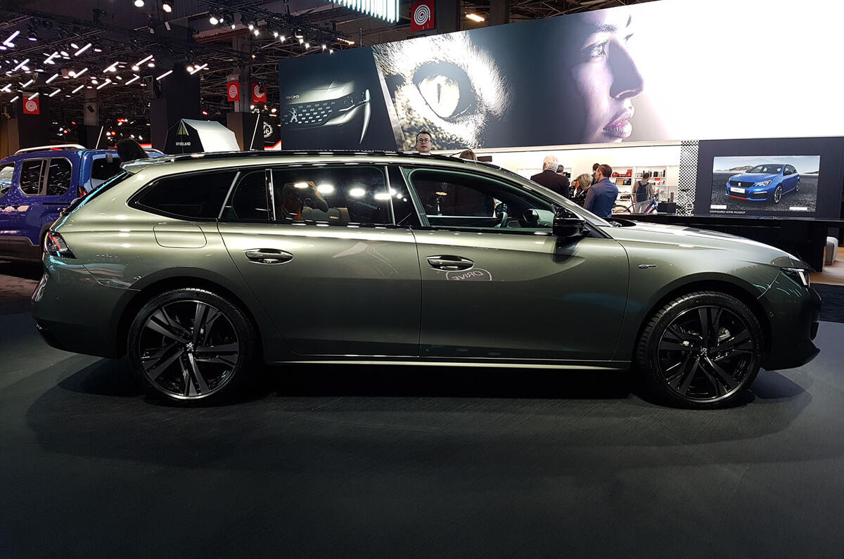 Peugeot 508 SW First Edition Paris reveal side