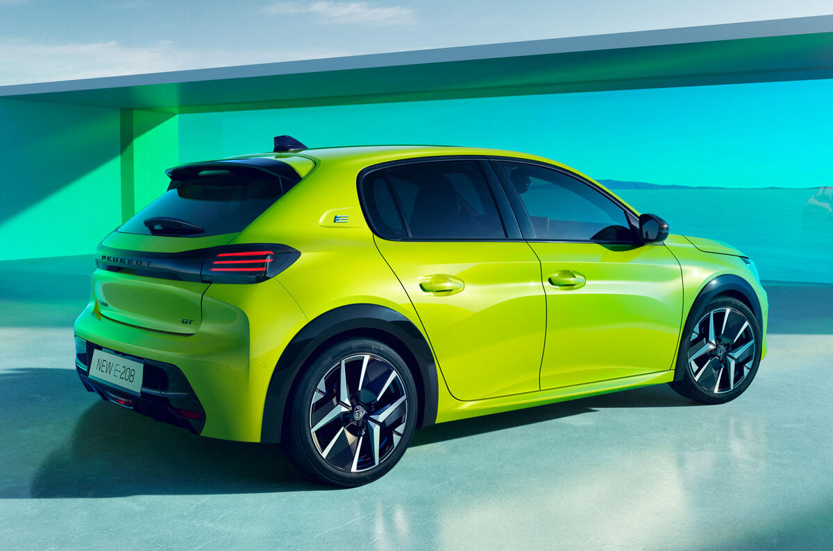 Peugeot e 208 2024 rear quarter static Peugeot e 208 2024 rear quarter static