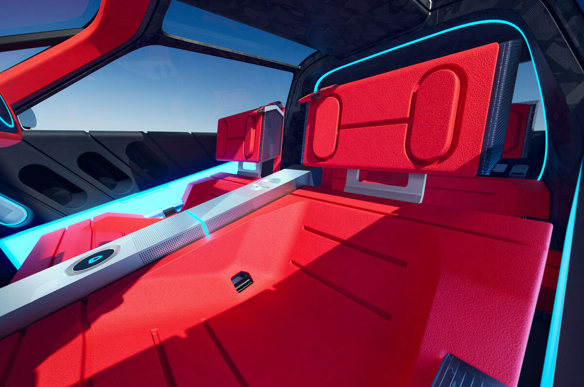 Peugeot Polygon concept seats