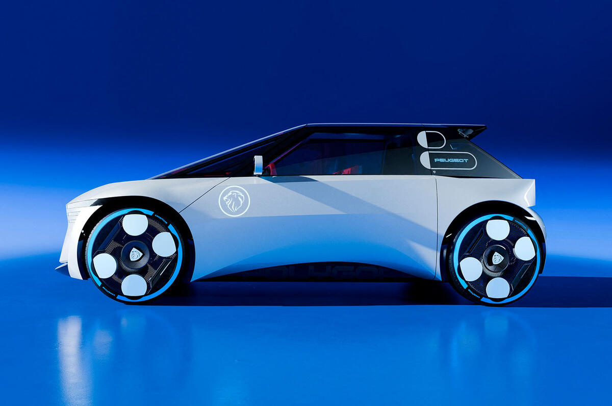 Peugeot Polygon concept side