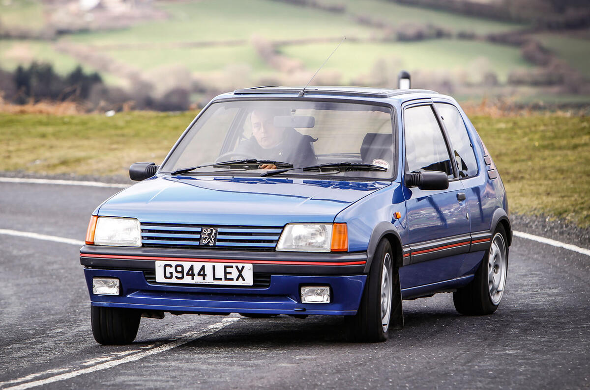 Peugeot 205 GTi Peugeot 205 GTi