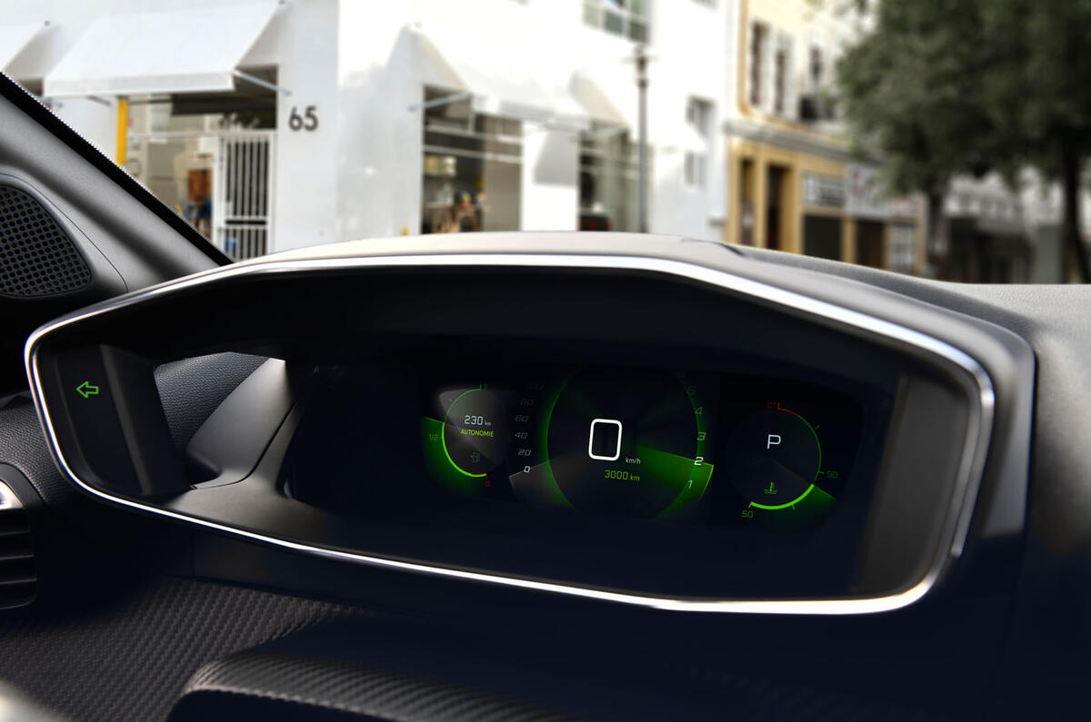 New Peugeot 208 revealed