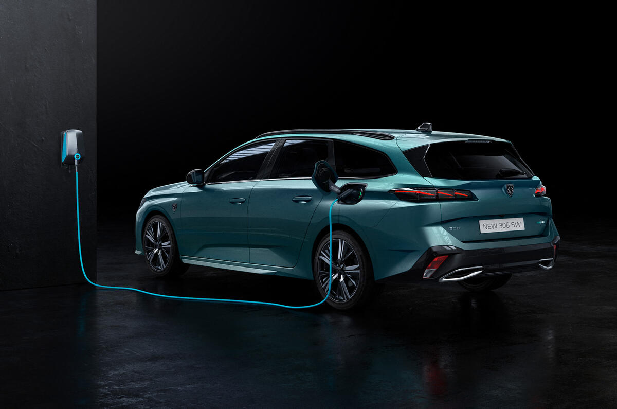 PEUGEOT 308SWPHEV 2106STYP 007 B PEUGEOT 308SWPHEV 2106STYP 007 B