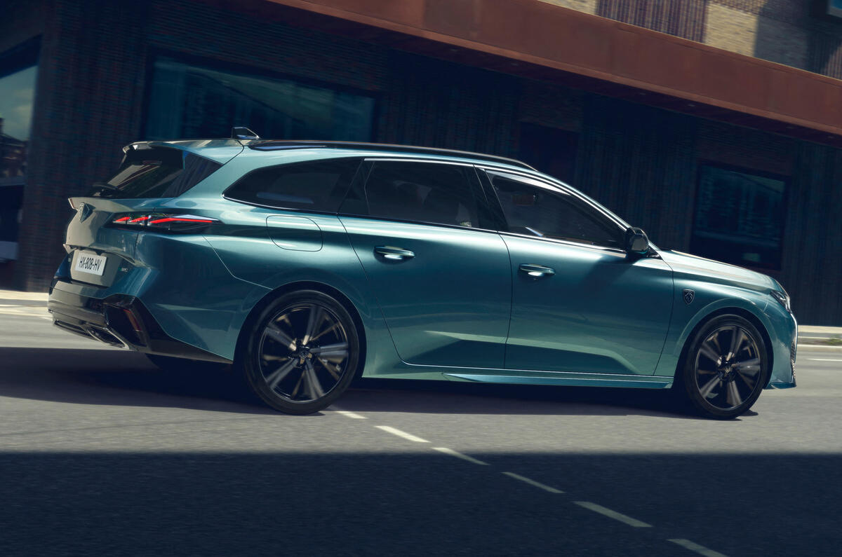 PEUGEOT 308SWPHEV 2106STYP 011 PEUGEOT 308SWPHEV 2106STYP 011