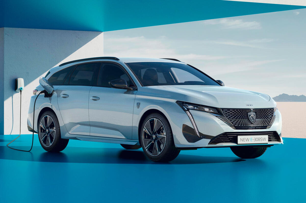 peugeot e308sw front side parked peugeot e308sw front side parked