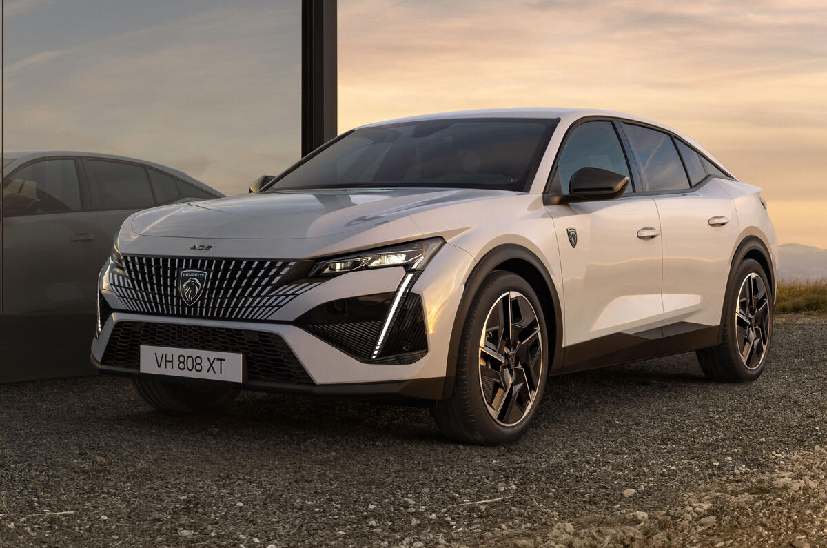 PEUGEOT E408 2405CV 102 FULL PEUGEOT E408 2405CV 102 FULL