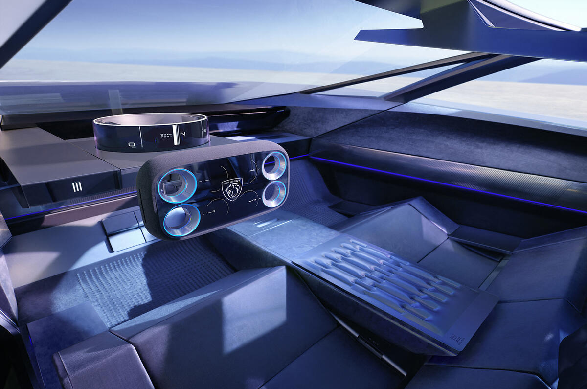 Peugeot Inception Concept interior