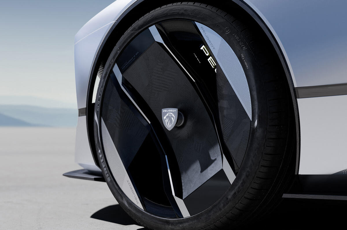 Peugeot Inception Concept wheel details