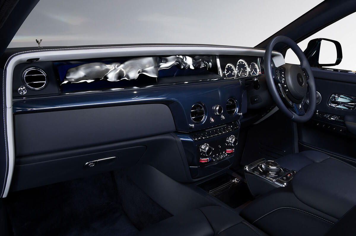 Rolls-Royce Phantom A Moment in Time