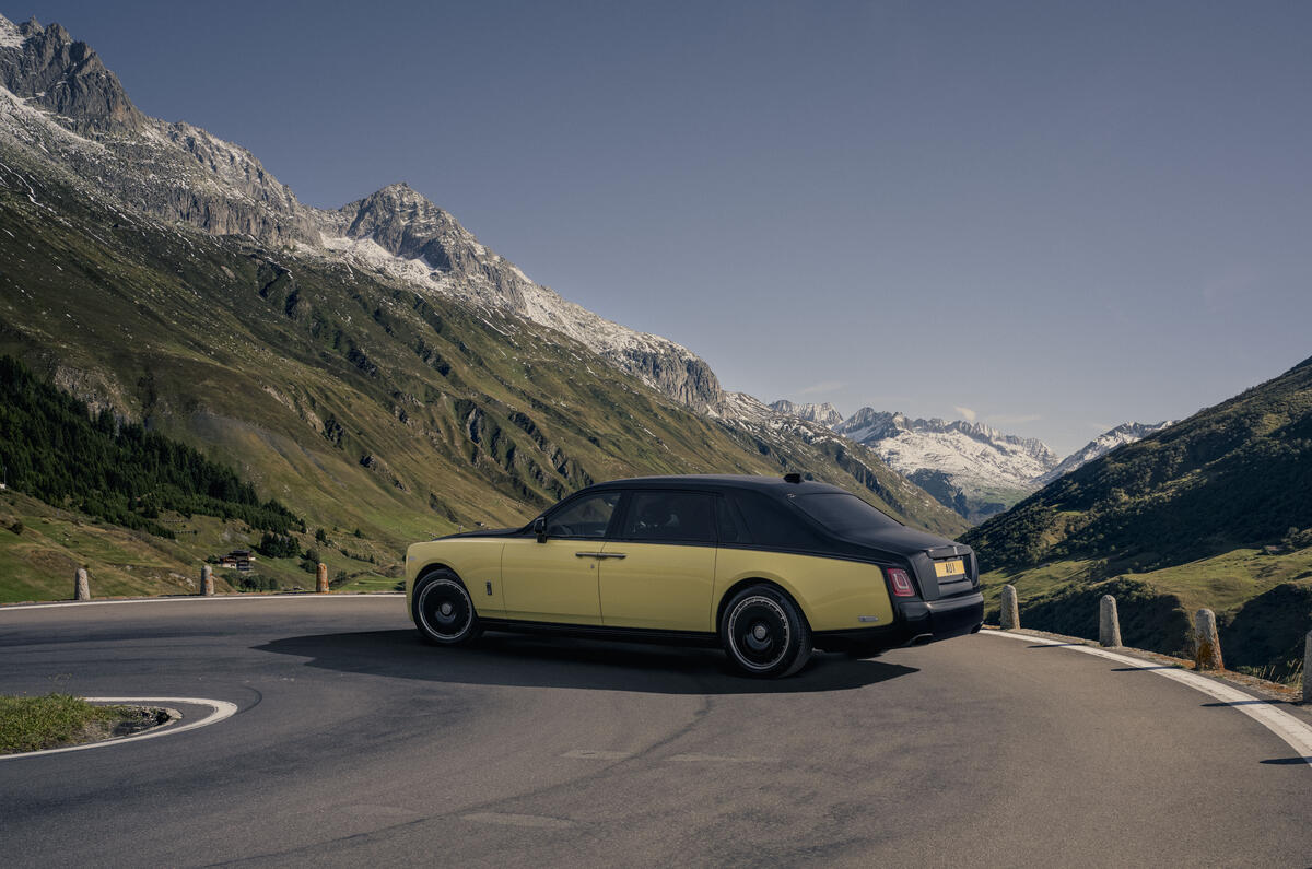 Phantom Goldfinger   Furka Pass (7) Phantom Goldfinger   Furka Pass (7)