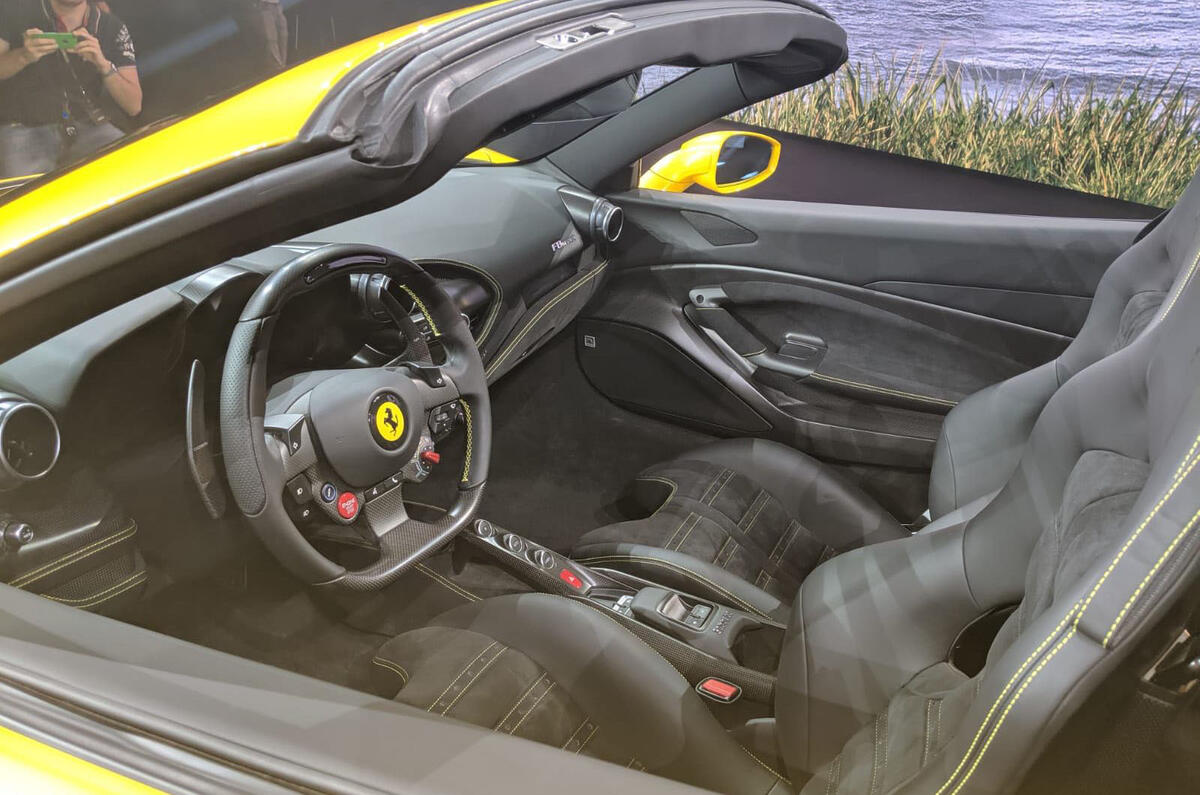 2020 Ferrari F8 Spider reveal - interior