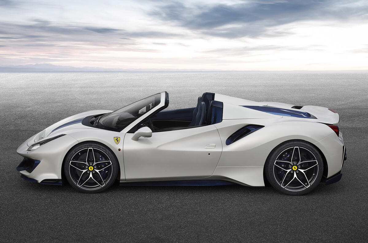 Ferrari unveils 488 Pista Spider at Pebble Beach
