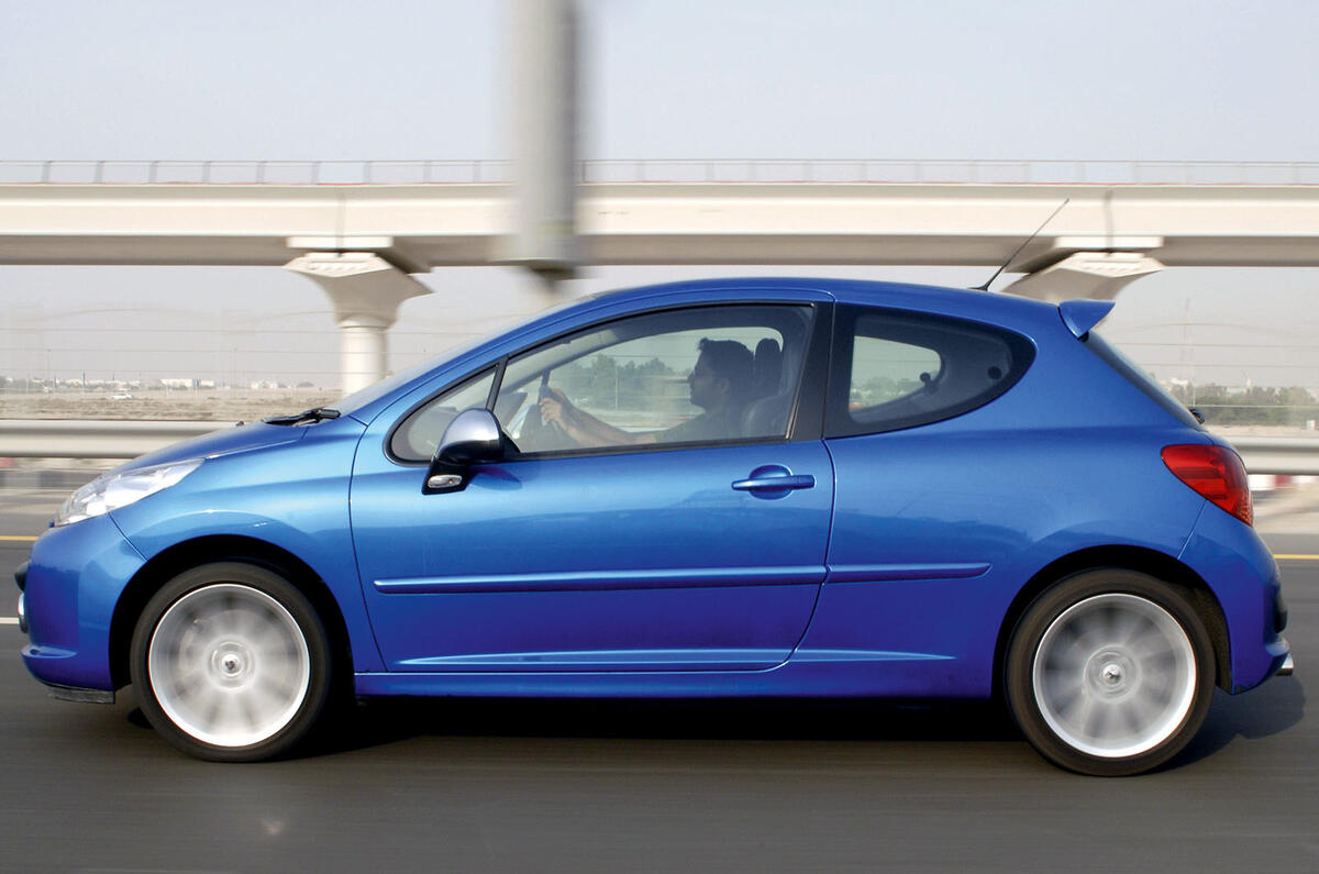 Peugeot 207 GTi 1.6 THP