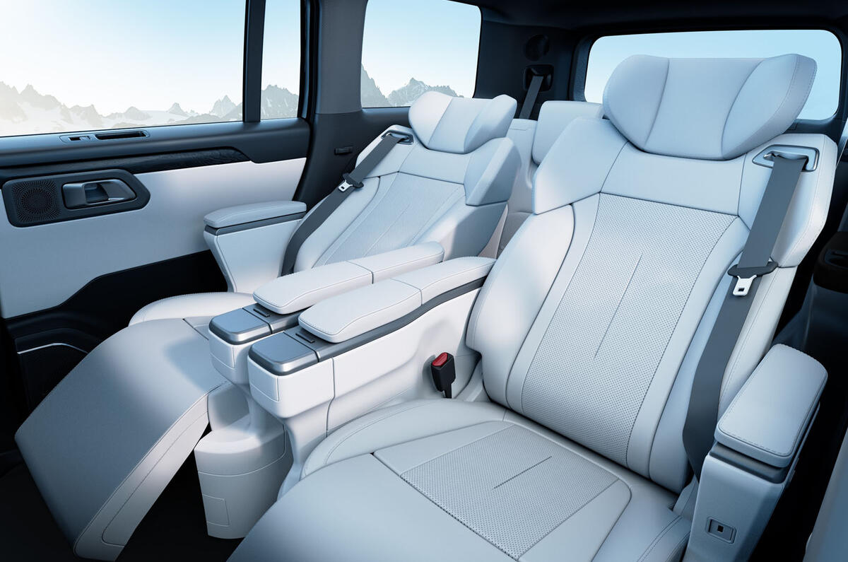 Polestones 01 2023 airline seats