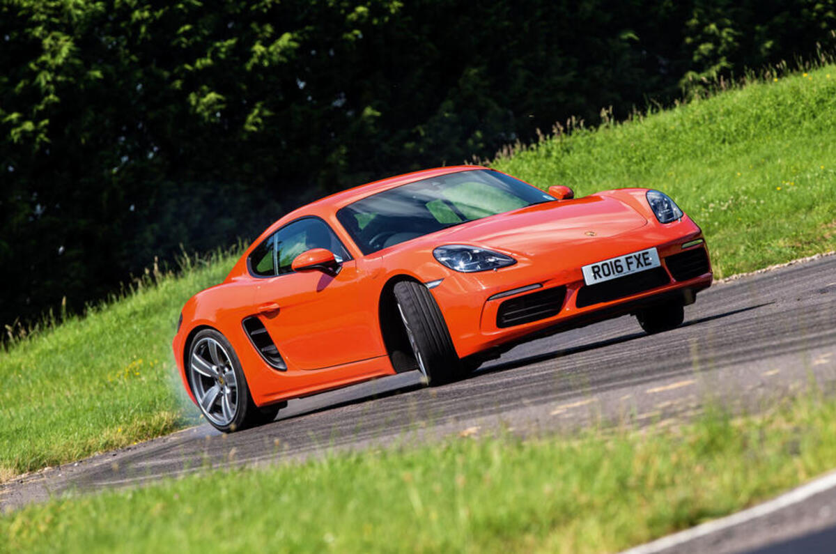 Porsche 718 Cayman