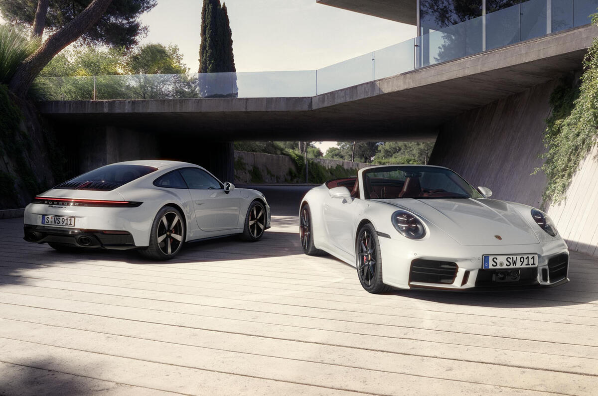 Porsche 911 Carrera S facelift rear front Porsche 911 Carrera S facelift rear front