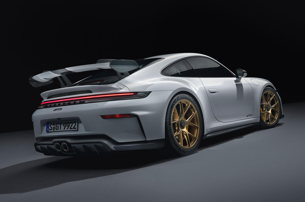 Porsche 911 GT3 2025 rear quarter Porsche 911 GT3 2025 rear quarter