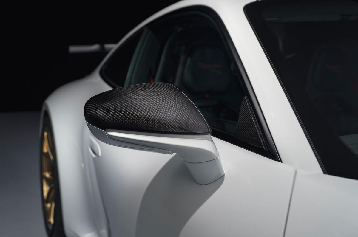 Porsche 911 GT3 2025 side mirror detail Porsche 911 GT3 2025 side mirror detail