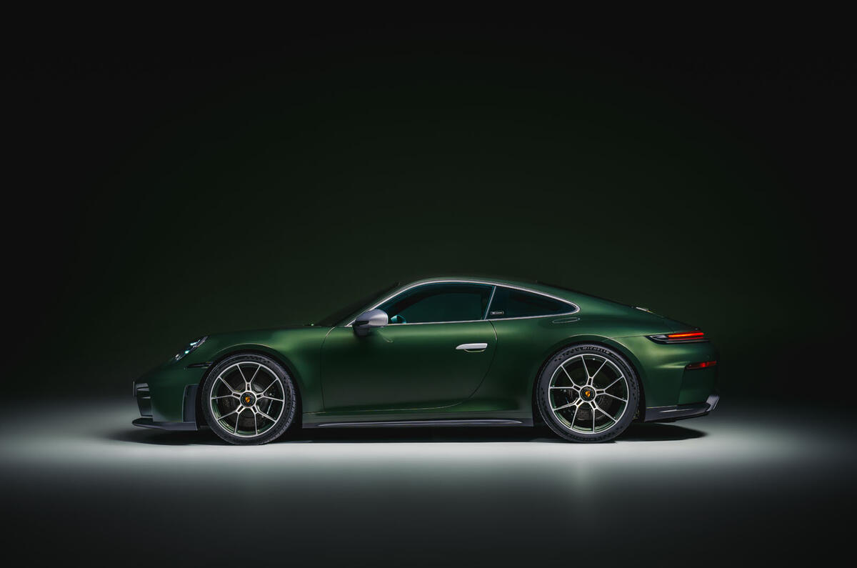 Porsche 911 GT3 EC51 5