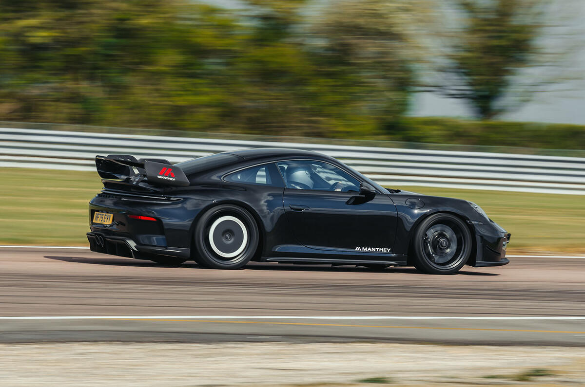 Porsche 911 GT3 Manthey review 2026034