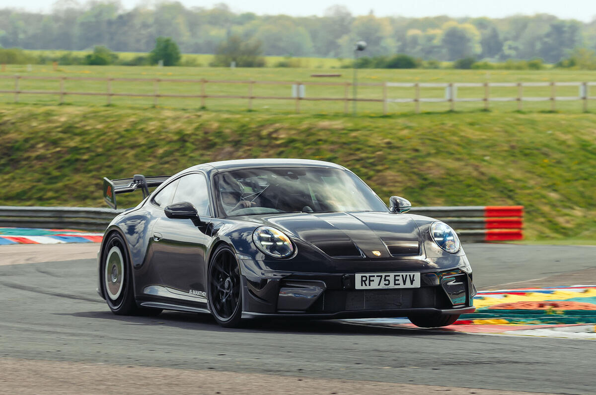 Porsche 911 GT3 Manthey review 2026038