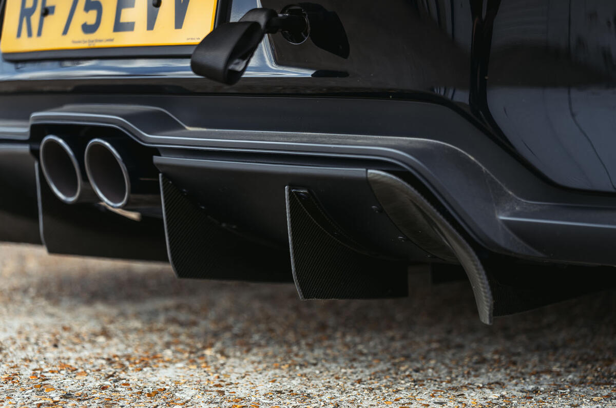 Porsche 911 GT3 Manthey review 2026043