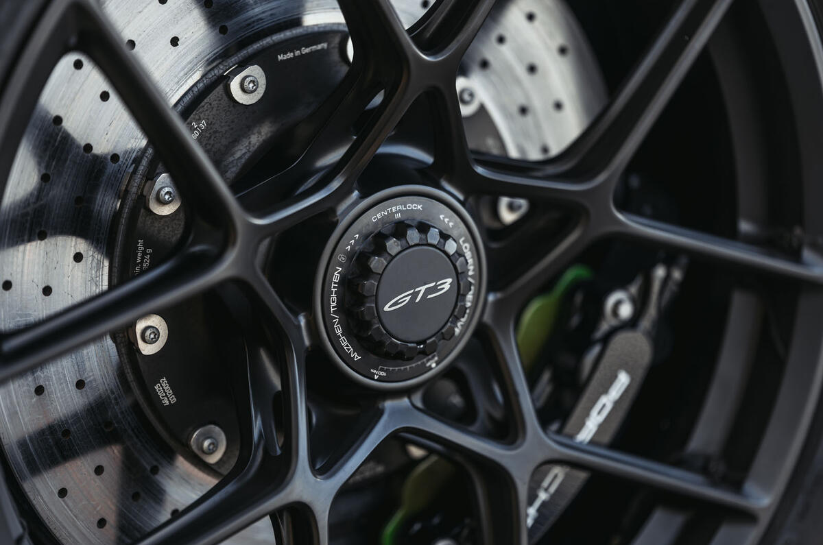 Porsche 911 GT3 Manthey review 2026050