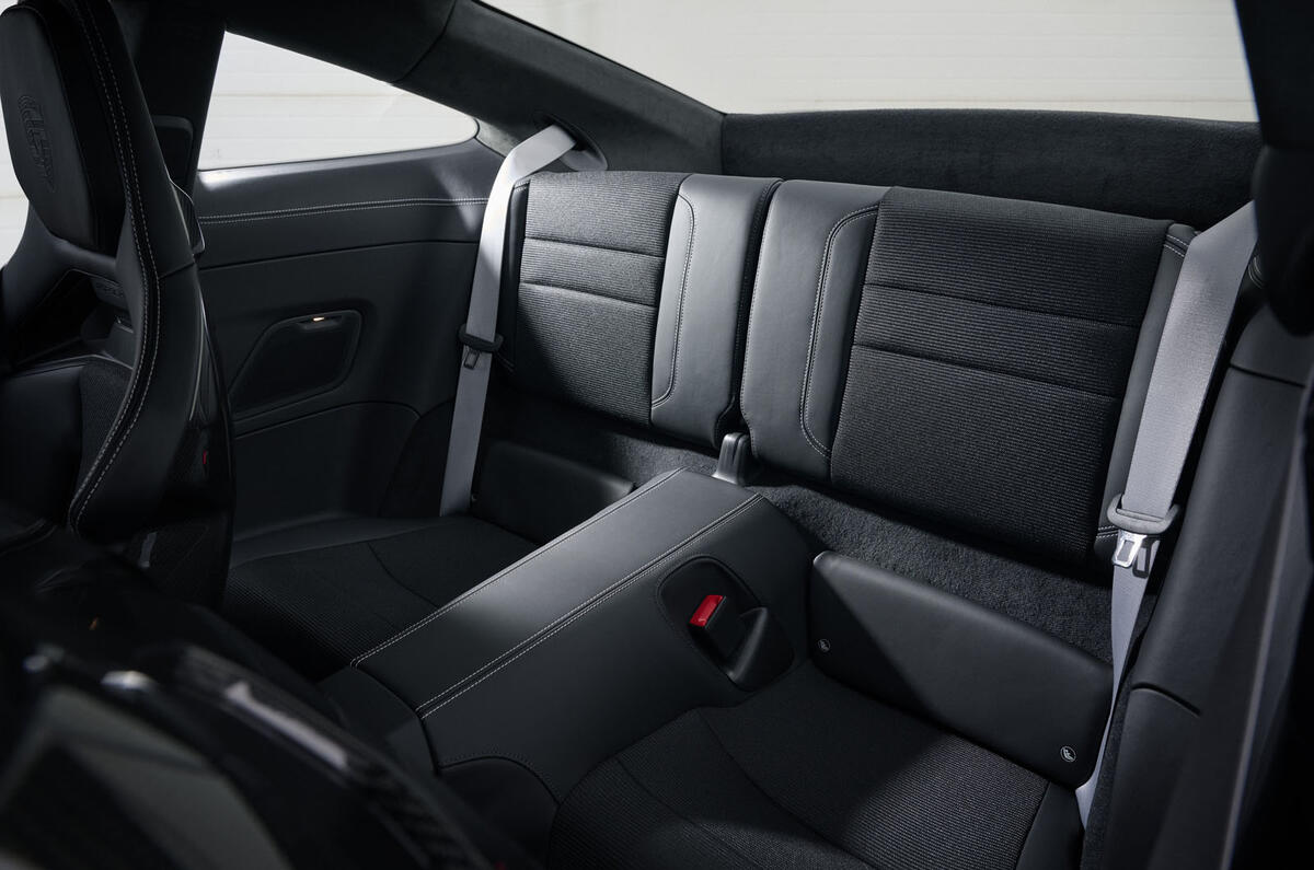 Porsche 911 GT3 Touring 2025 rear seats Porsche 911 GT3 Touring 2025 rear seats