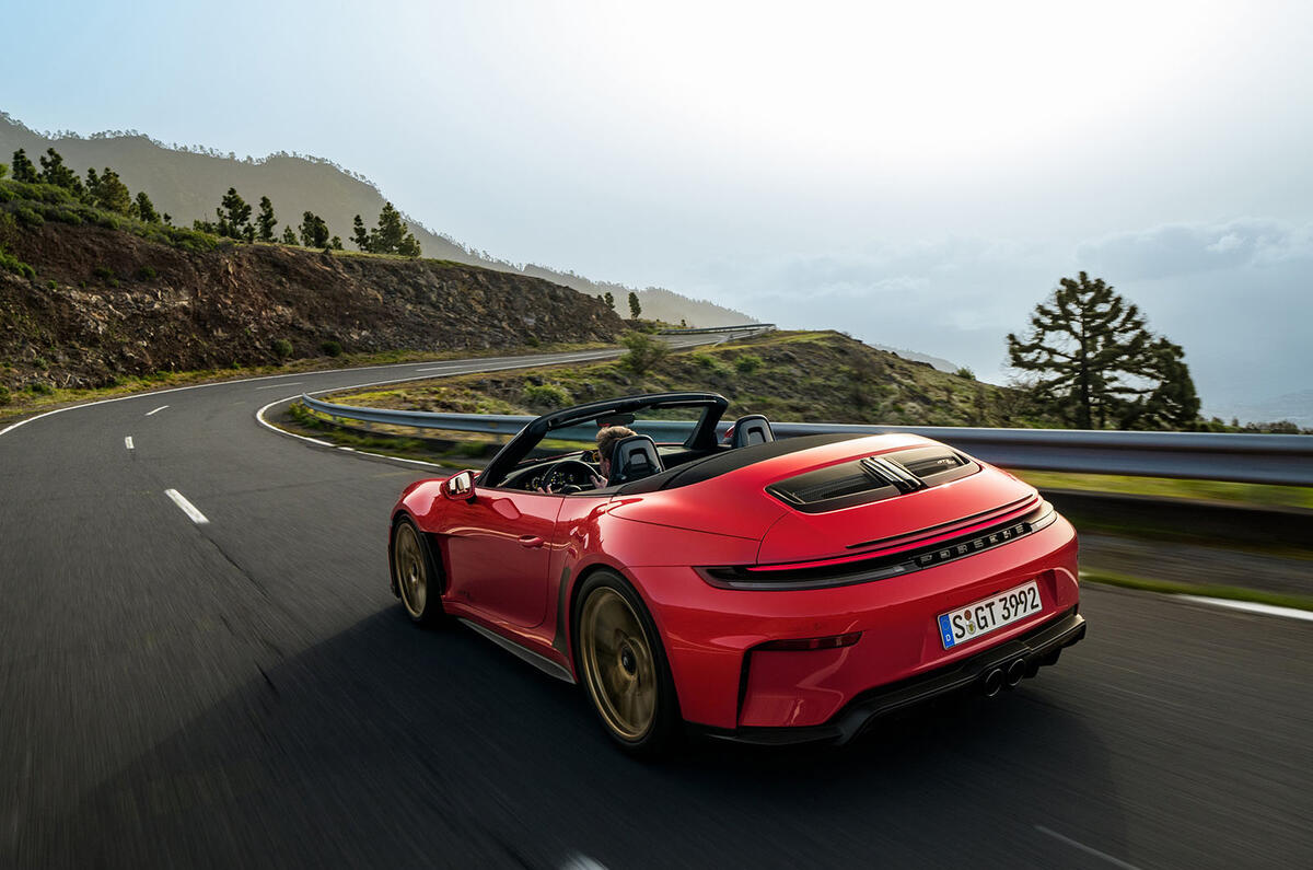 Porsche 911 sc GT3 2026 086