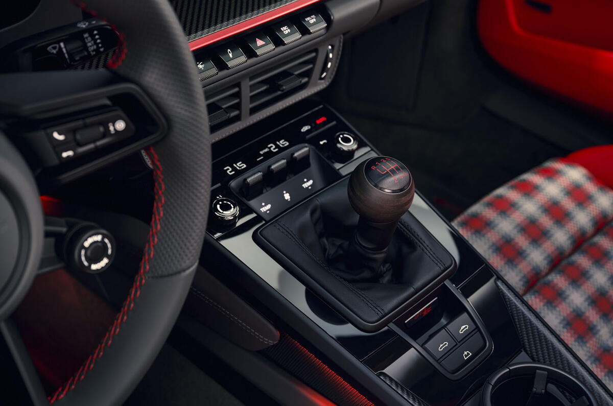 Porsche 911 sc GT3 2026 096