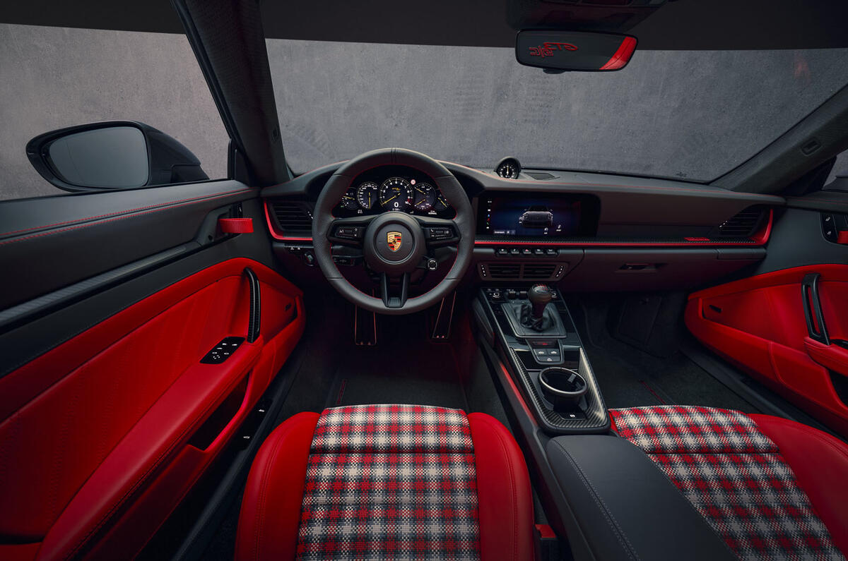 Porsche 911 sc GT3 2026 097