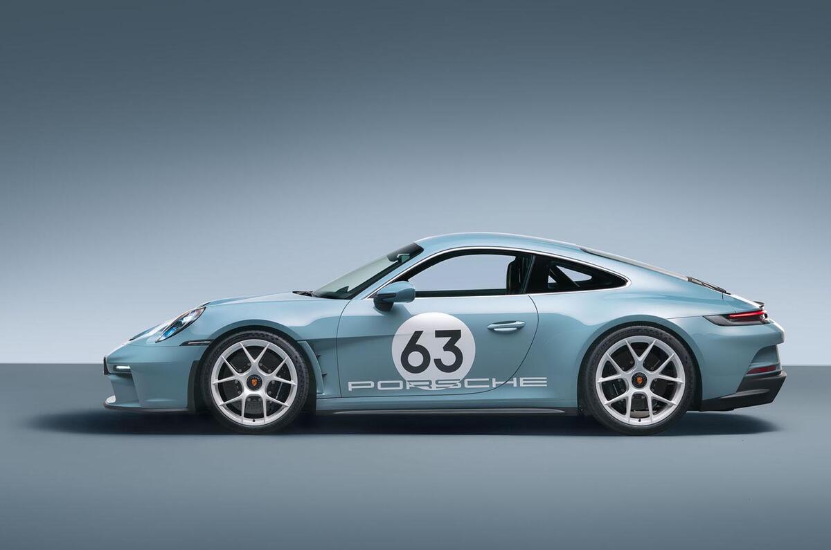 porsche 911 st 2023 25 porsche 911 st 2023 25