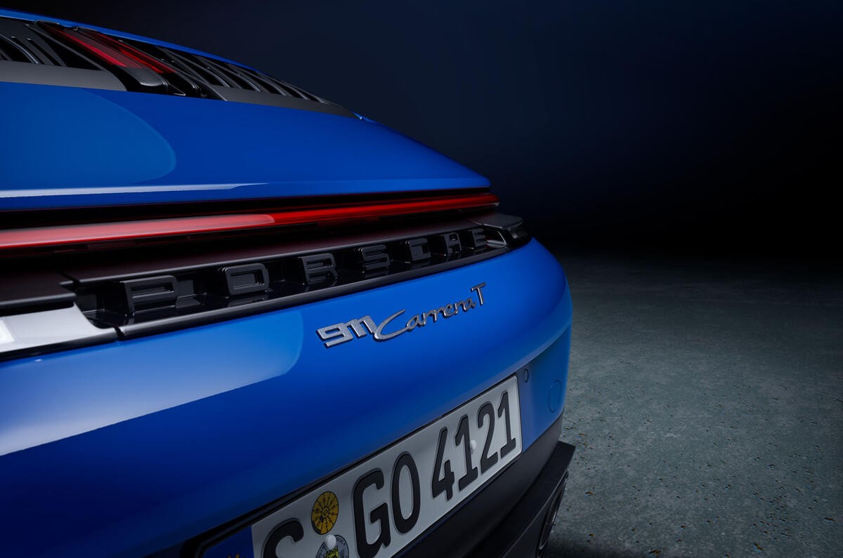 Porsche 911 T convertible rear detail