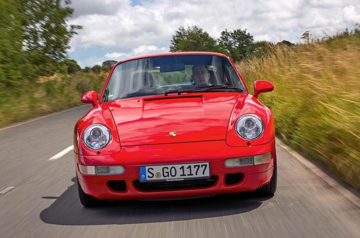 Porsche 911 Turbo feature