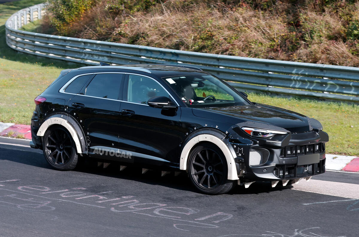 Porsche B SUV mule 1